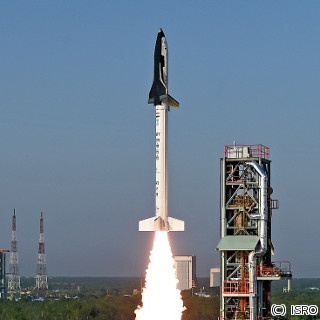 インドのスペース・シャトルの打ち上げ成功は何を意味するのか
