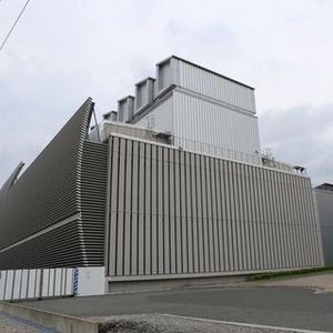 外気を取り入れサーバを省エネ冷却 - IDCフロンティア北九州データセンターに潜入