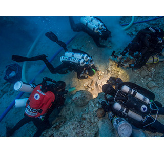 2,100年前の人骨が海底から見つかる 地中海に沈む難破船付近で