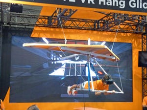 CEATEC 2016 - VRハンググライダーで大空を翔る体験ができるTE