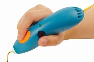 8歳から使える低温・バイオプラスチック利用の3Dペン「3Doodler Start」発売