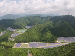 出力規模約14.5MWの多可町安田郷メガソーラー発電所が竣工 - 京セラ