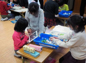 相模原市が「レゴ WeDo」を使った小学校プログラミング授業を公開