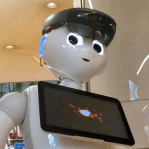 Pepperが自ら出勤 - 新たなステージに突入したANA式ロボット活用術
