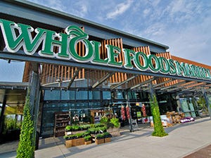 Amazonが全米に実店舗、グルメ食料品ストア「Whole Foods」買収で合意