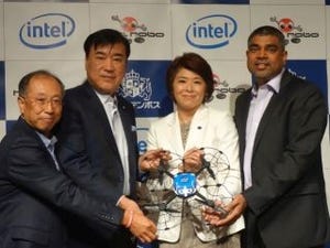 インテルの"流星ドローン"ナイトショー、日本初開催はハウステンボスで