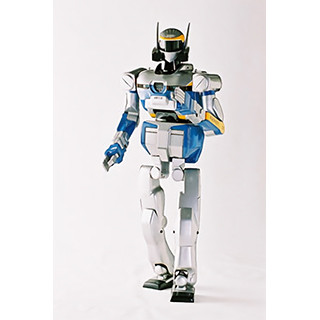 国立科学博物館の未来技術遺産に働く人間型ロボット「プロメテ」が登録