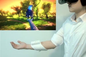 VRに触感を与える新インタフェース開発 - 機能素材hitoeを活用