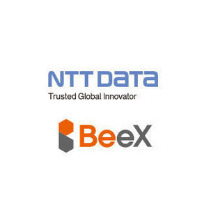 NTTデータとBeeX、基幹システムのクラウド化に向け資本提携