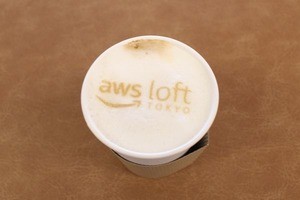 AWS、スタートアップ企業を支援する施設「AWS Loft Tokyo」披露