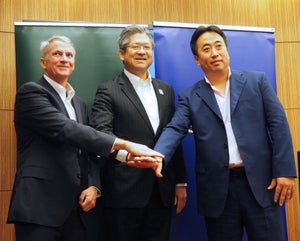 ServiceNow、NTT Comとの協業を強化して国内初となるデータセンター