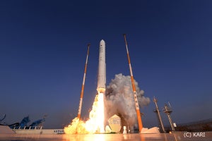 韓国の純国産ロケット「ヌリ号」、エンジン試験機の打ち上げに成功