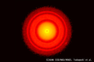 惑星が誕生しつつある現場のピンポイント観測に成功 - 国立天文台