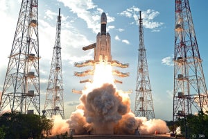インド、2021年に有人宇宙飛行ミッション「ガガンヤーン」実施へ