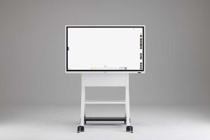 リコー、デジタルホワイトボード3機種発売 - 4K対応ディスプレイ