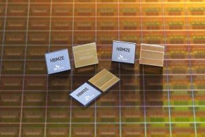 SK Hynix、広帯域幅の高速DRAM「HBM2E」の16GB品の量産を開始