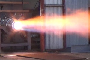 IST、観測ロケット「MOMO」の改良版エンジンの燃焼試験を開始