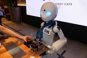 分身ロボットカフェがついに常設店に、日本橋で50名のパイロットが勤務