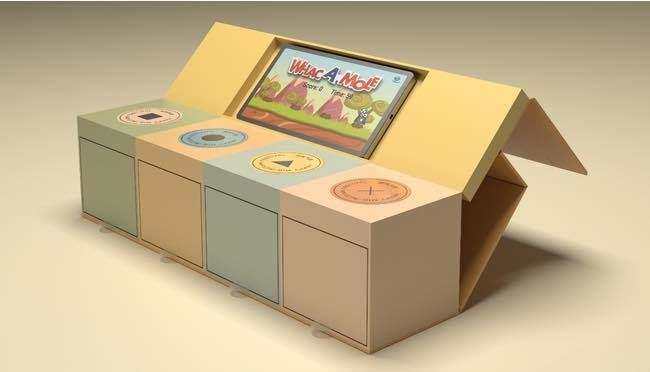 スマートフォンとNFC接続するインタラクティブパッケージ（ギフトボックスタイプ試作品） (c)Toppan Inc.