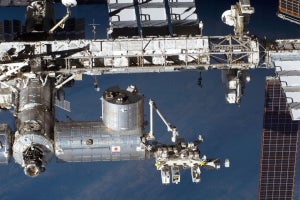 ISS日本実験棟「きぼう」でカビが増加も空気の清浄化で支障なし、帝京大が確認