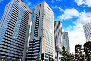 国内78銀行平均年間給与、第2位はあおぞら銀行 - 第1位は？