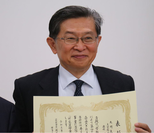 九州大学大学院歯学研究院の石川邦夫教授