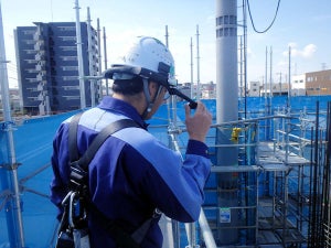 SUGIKOがスマートグラスで建築現場の安全確認をリモート実施で効率化