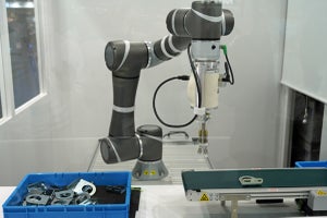 京セラ、22年10月の事業化を目指すAIロボットシステムを披露 - 2022国際ロボット展