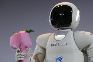 日本科学未来館でASIMOの“卒業”セレモニーが開催、イベントは3月末まで