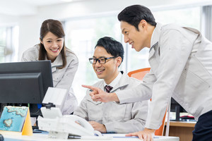 AI導入企業の3社に2社が「3年以内にAIを導入」‐会社規模による格差が進行