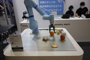 ユニバーサルロボット、重量物の運搬にロボット活用を提案　FOOMA2022
