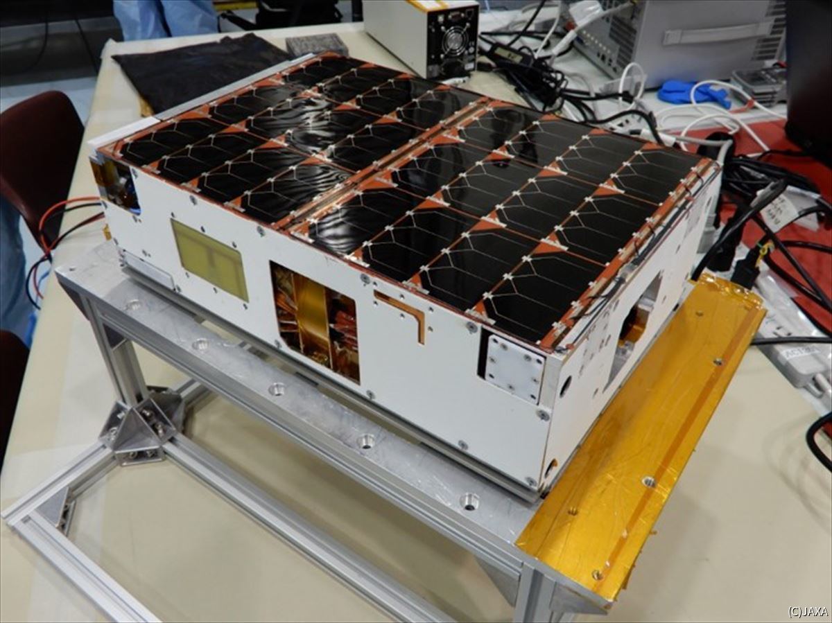 JAXAの超小型探査機「OMOTENASHI」