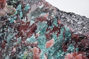 東大、愛知県・中宇利鉱山からニッケルや銅からなる新鉱物「浅葱石」を発見