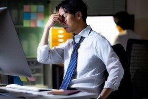 Web広告運用担当者の96％が「仕事に限界を感じたことがある」