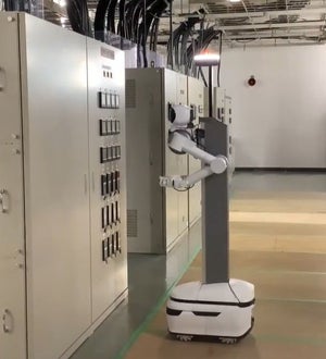 NTTデータ、データセンターの点検にロボットを導入 - 80％の時間削減へ