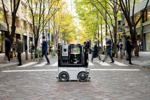 パナソニック、丸の内の公道でロボットによる無人販売を開始‐カプセルトイや飲料
