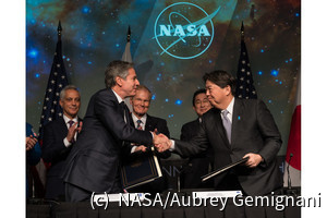 「日・米宇宙協力に関する枠組協定」に林外務大臣がNASA本部で署名