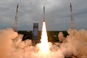 インドの新型ロケット「SSLV」打ち上げ失敗は振動が原因、近々2号機で再挑戦
