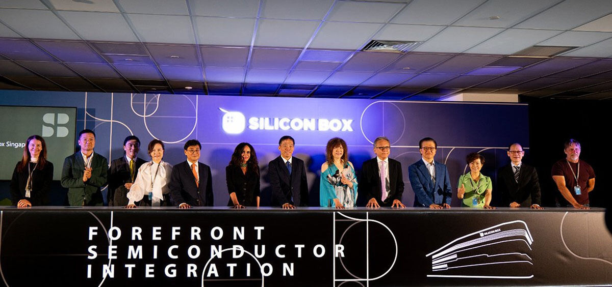Silicon Boxの新工場開所式の様子