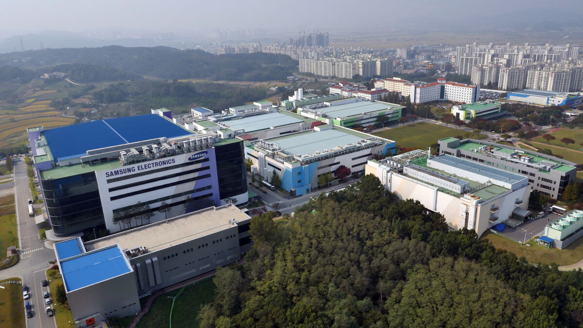 半導体パッケージング工程の一部を無人化したSamsung Electronicsの温陽事業所全景
