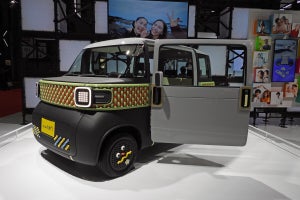 ダイハツが自分好みに内外装をカスタムできるコンセプトカーを展示　Japan Mobility Show