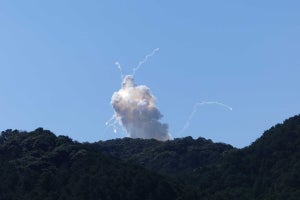スペースワンのカイロスロケット初号機の打ち上げは失敗、リフトオフ直後に爆発