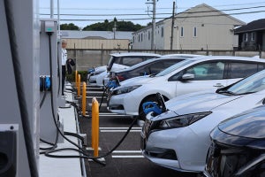 日立の土浦事業所、従業員にEV充電環境を提供‐CO2と通勤手当を削減へ