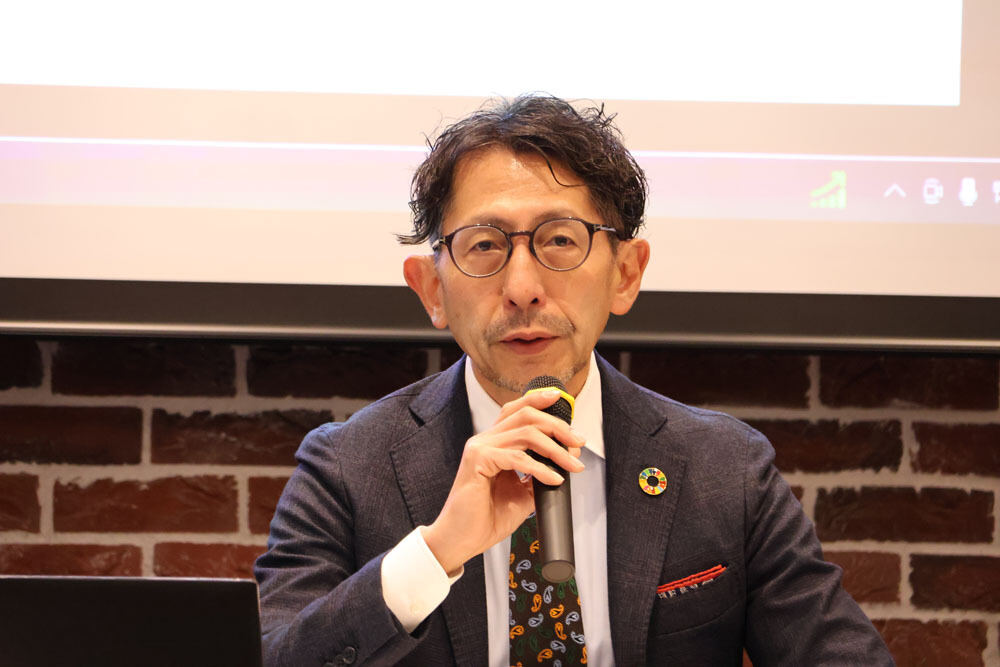 金子達哉氏