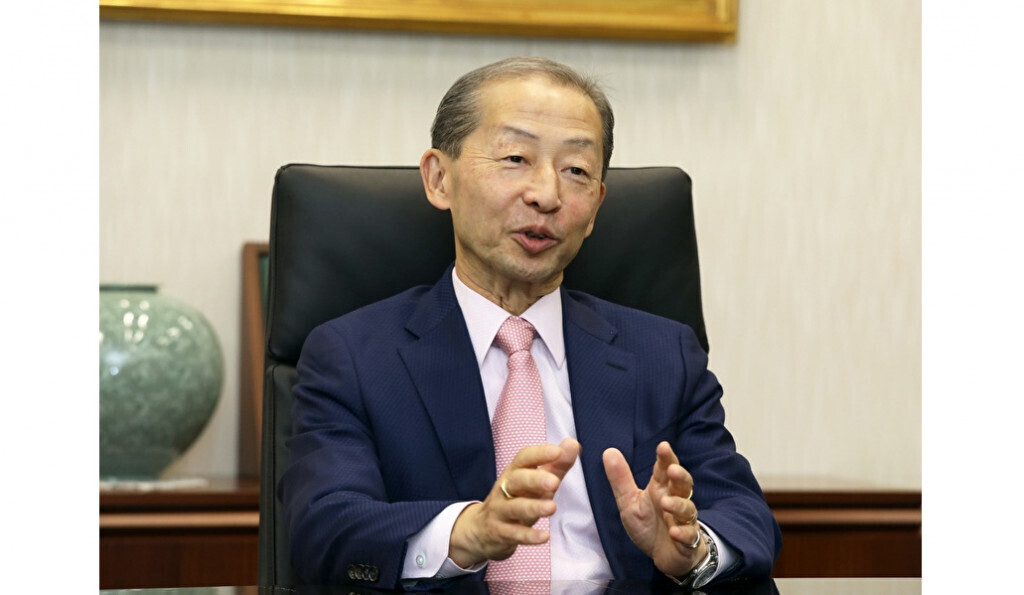 信越化学工業・斉藤恭彦社長を直撃　生成AIなど新たなニーズが生まれる中、半導体事業の今後は？