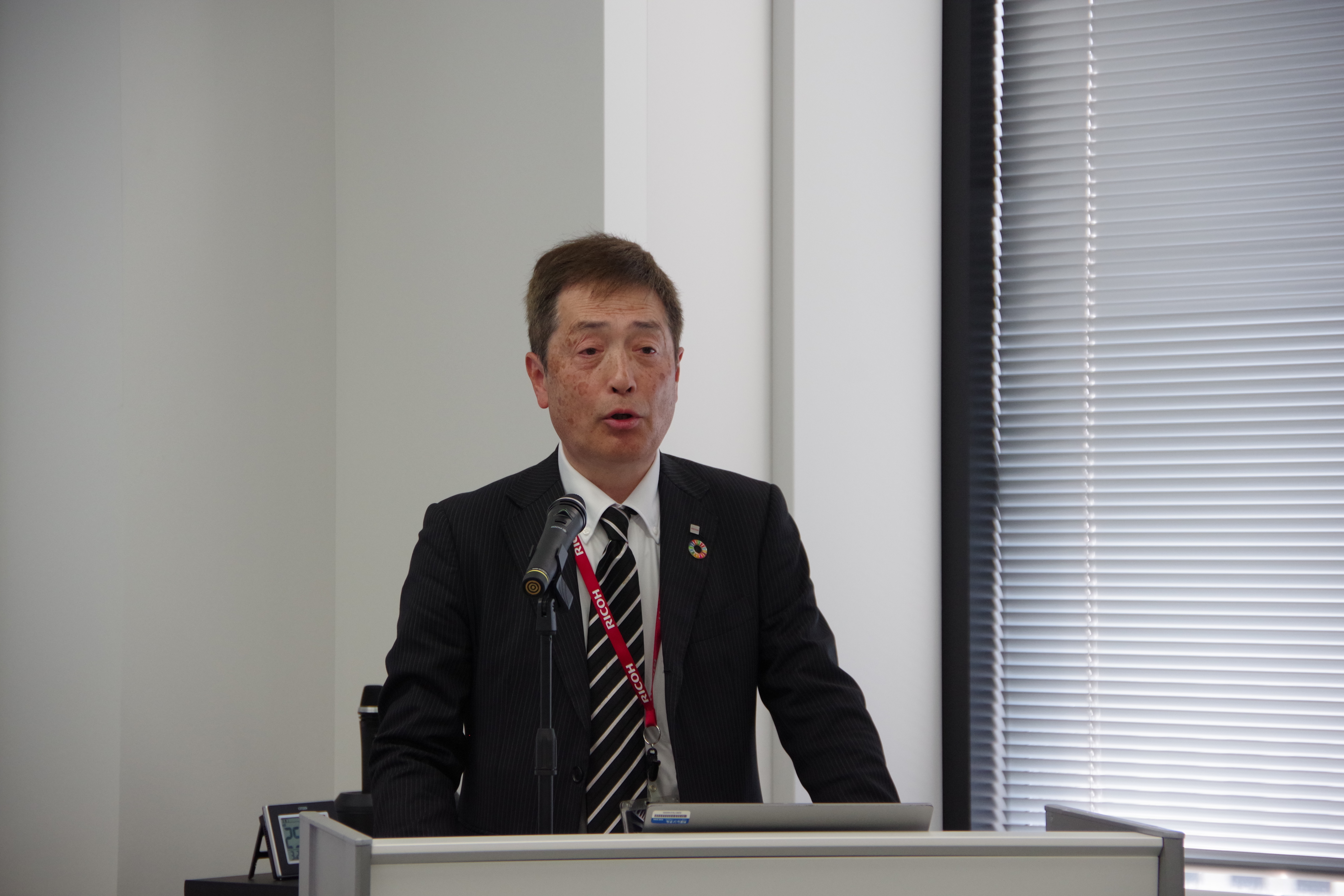 リコージャパン エンタープライズ事業本部 金融共創ビジネス営業部 部長 須山哲男氏