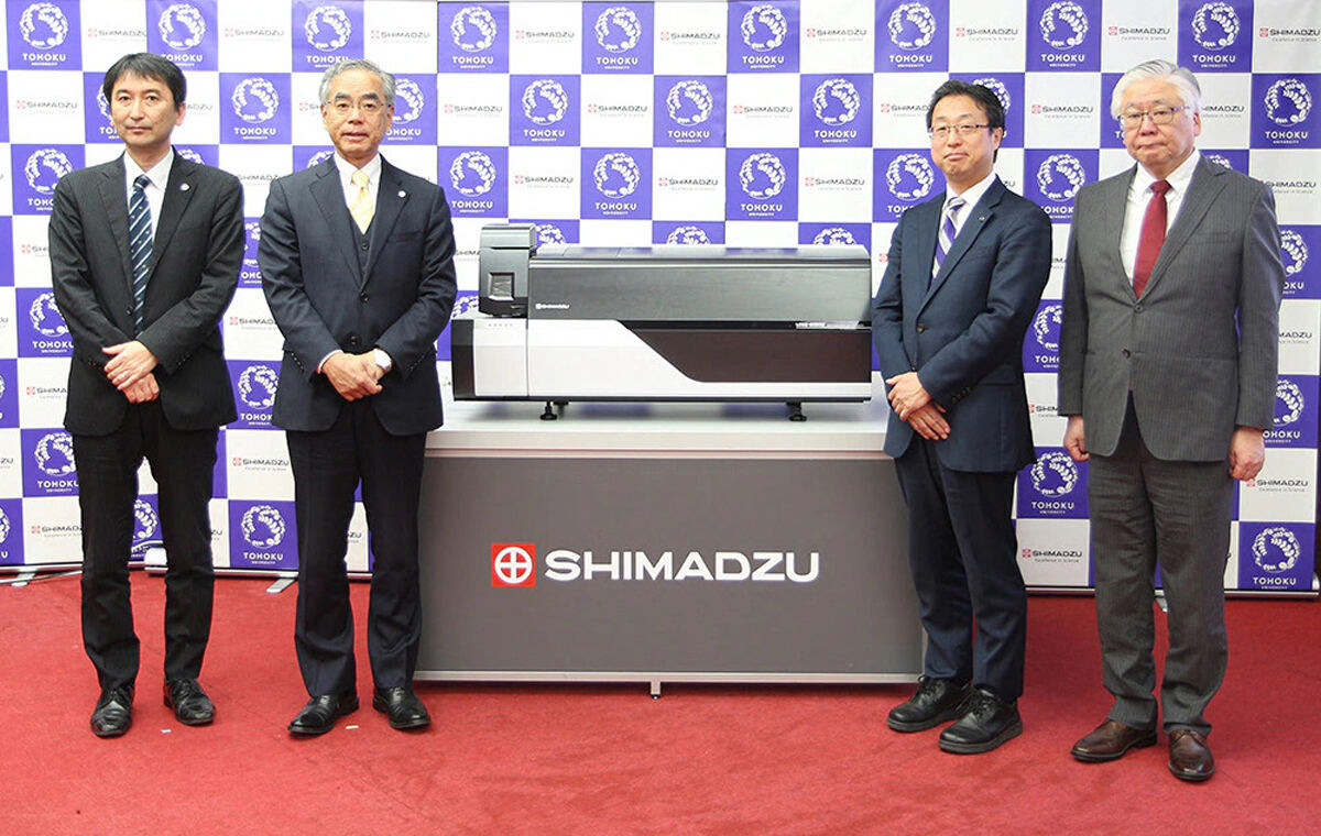 新ラボ開所の発表の様子