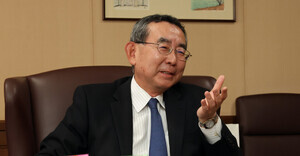 日清製粉グループ本社・瀧原賢治社長を直撃！《環境激変の中、主要食糧を扱う会社の経営の舵取りは？》