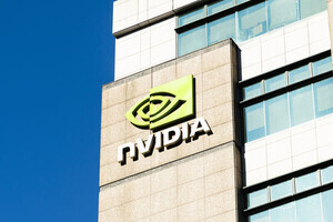 NVIDIAがBlackwell搭載した「GB200」の技術課題を解決、生産を加速
