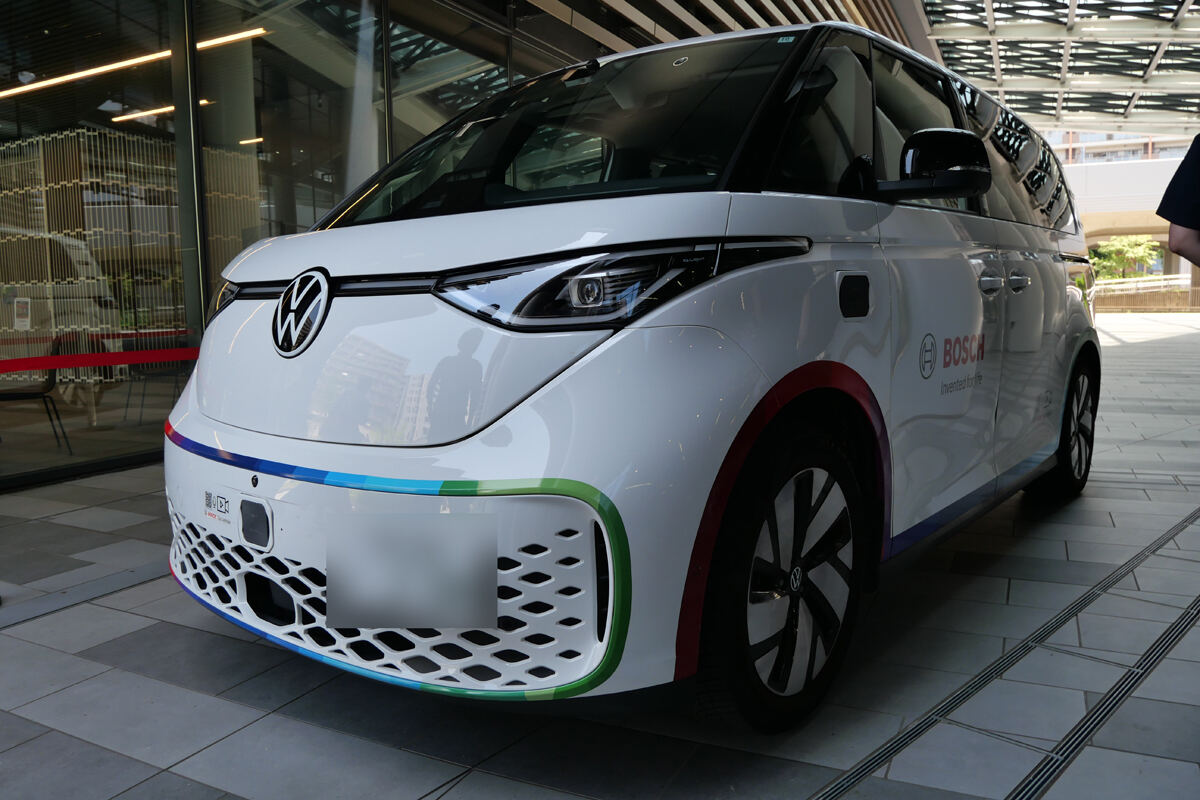 SAEレベル2を実現している車両